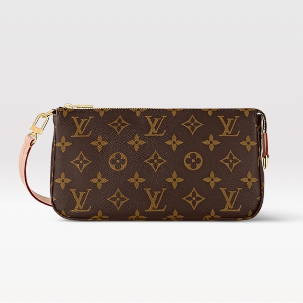 Louis Vuitton pochette accessories